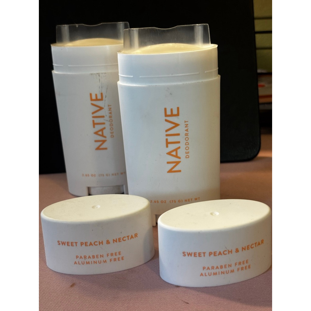 Bundle of 2 Women's Native Sweet Peach & Nectar Deodorant - Picture 3 of 3